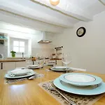 诺诺芬尼度假屋 Lindar