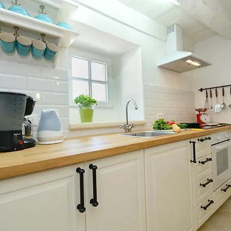 Holiday home Nono Frane Lindar